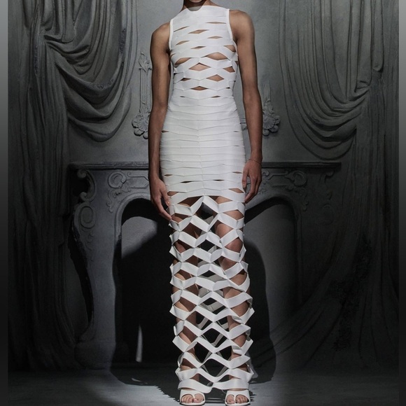 Alexander Wang Staggered Elastic Midi-Dress - Picture 1 of 11